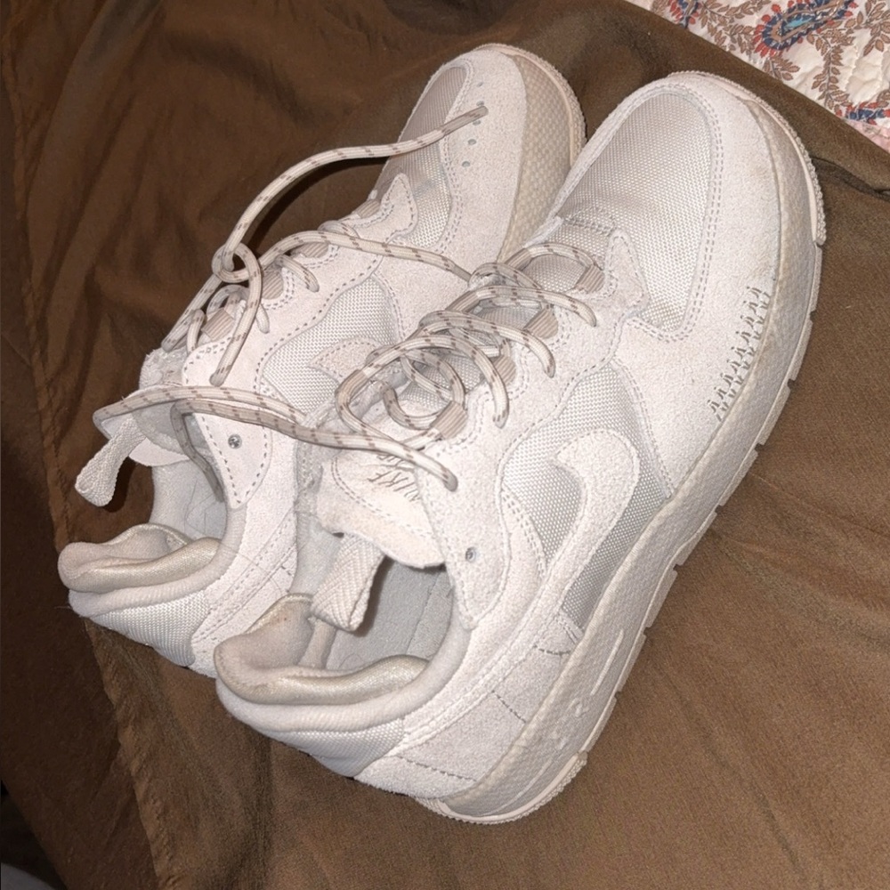 Nike Cream Sneakers